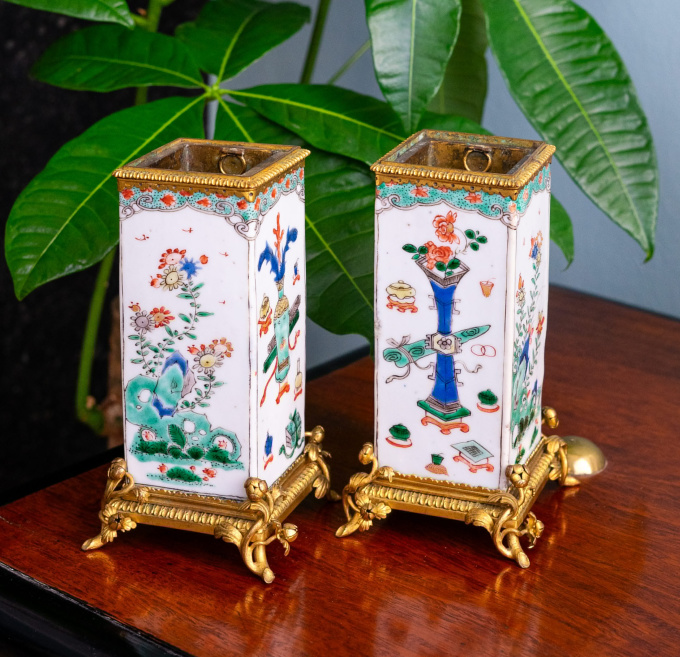 A pair of famille verte vases, 18th century Kangxi by Unknown artist