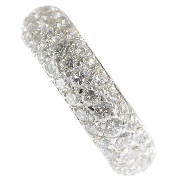 Vintage eternity band with over 5 crts of brilliant cut diamonds (90 stones!) by Unknown artist