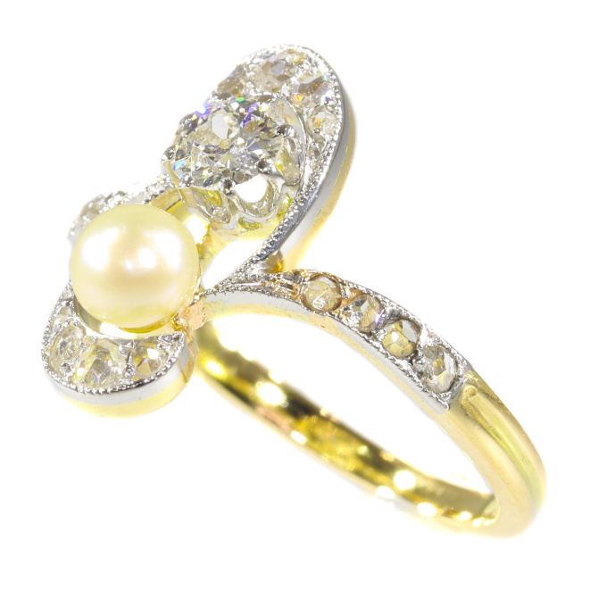Original Art Nouveau diamond and pearl engagement ring by Artista Sconosciuto