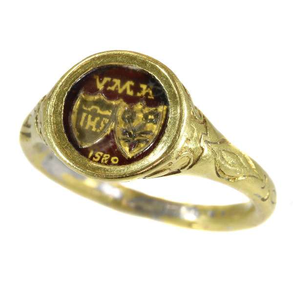 Renaissance brotherhood ring with two coat of arms behind transparant window by Unbekannter Künstler