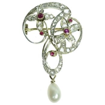Art Nouveau brooch with diamonds and rubies Jugendstil by Unknown Artist