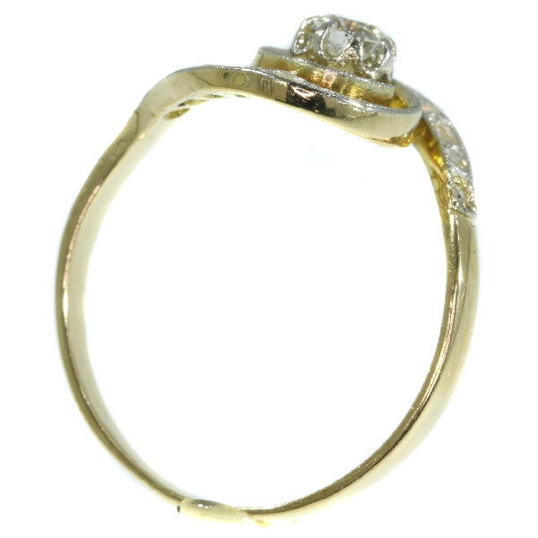 Belle Epoque diamond engagement ring so called tourbillon model or twister by Artista Desconocido