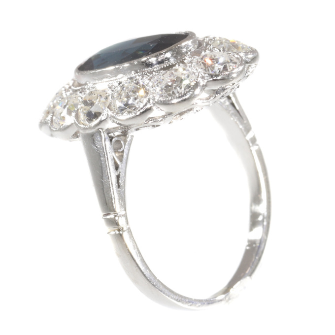 Vintage 1950's platinum diamond and sapphire engagement ring - lady Di style by Unbekannter Künstler