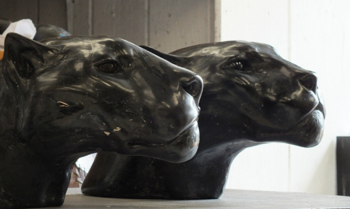 Jaguar Head I by Chris Tap