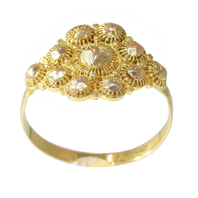 Eternal Elegance: Holland's Historic Gold Ring by Artiste Inconnu